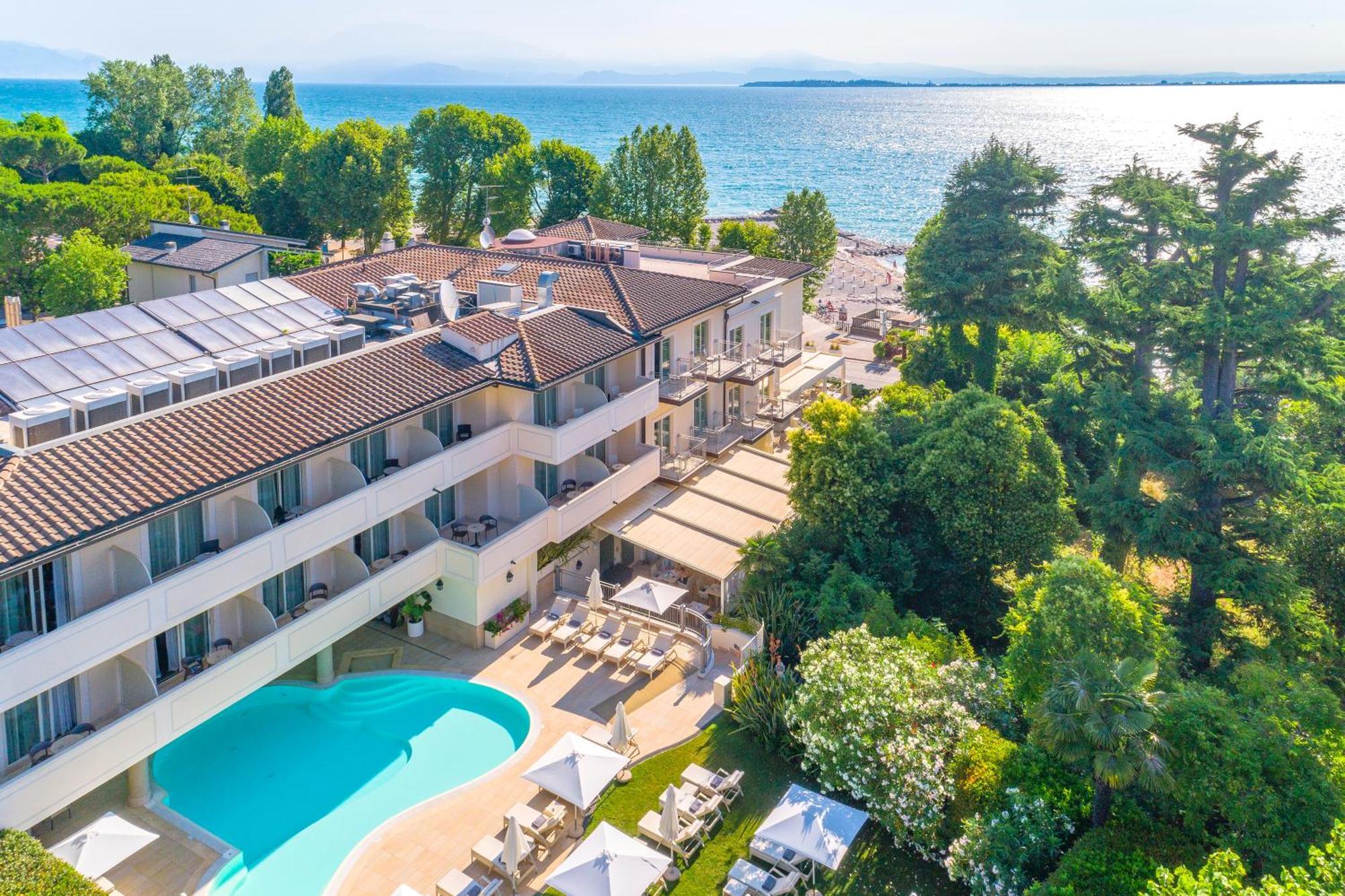 Villa Rosa Hotel Desenzano Desenzano del Garda Esterno foto