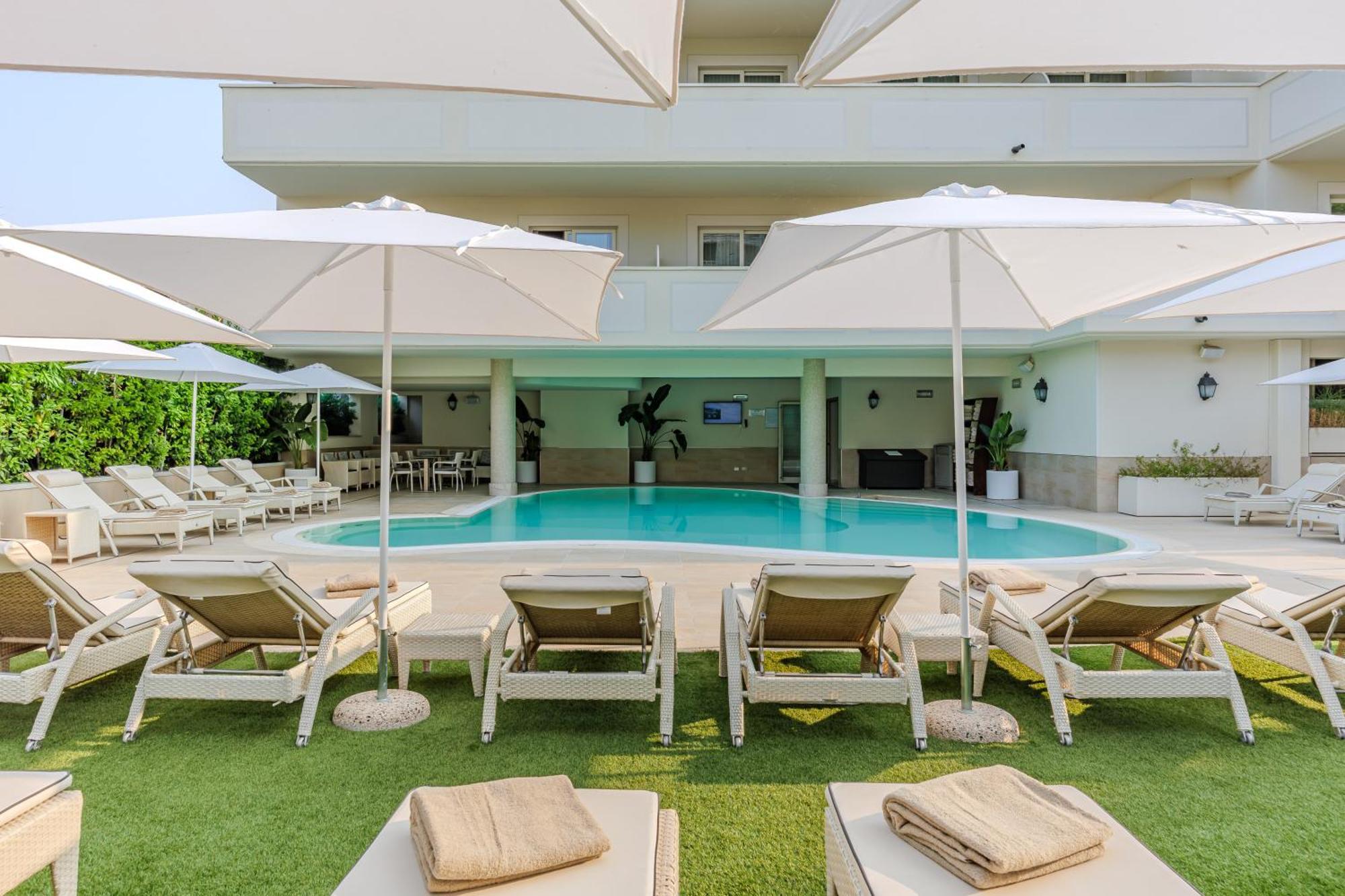 Villa Rosa Hotel Desenzano Desenzano del Garda Esterno foto