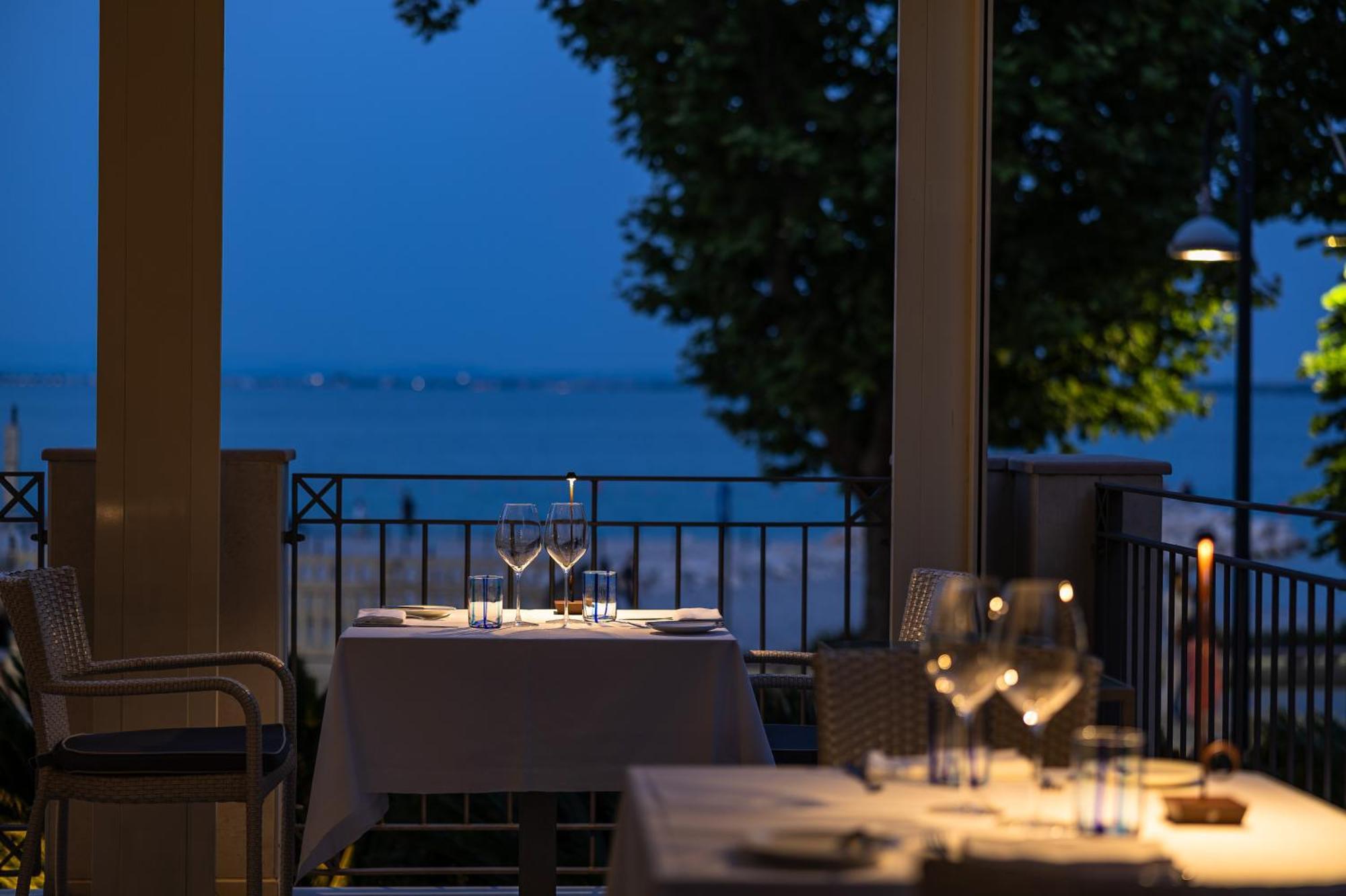 Villa Rosa Hotel Desenzano Desenzano del Garda Esterno foto