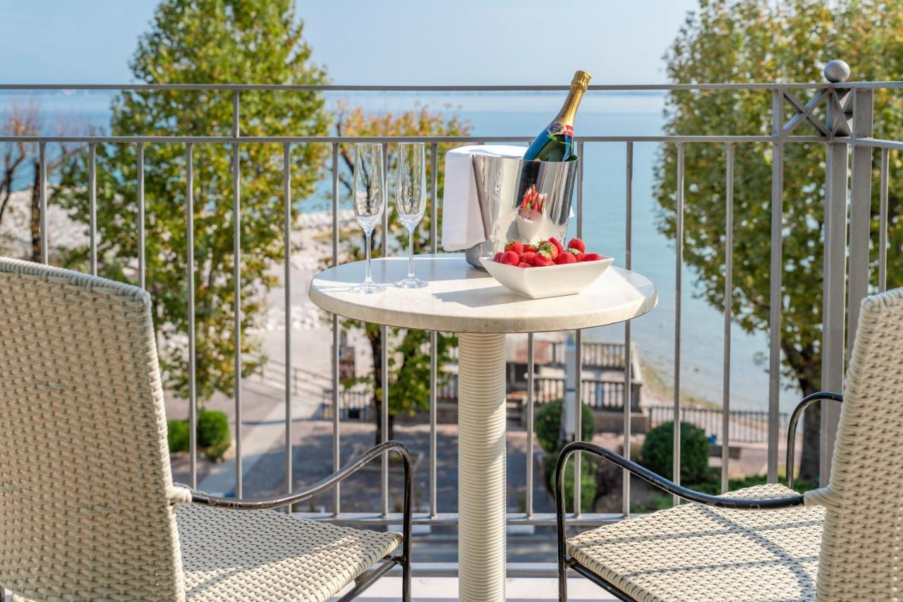 Villa Rosa Hotel Desenzano Desenzano del Garda Esterno foto